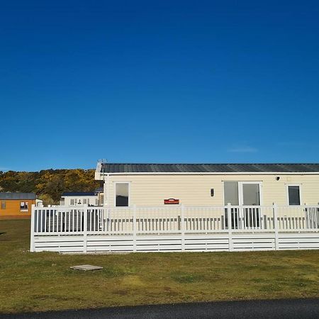 Helmsley Luxury Lodge Lossiemouth Eksteriør bilde