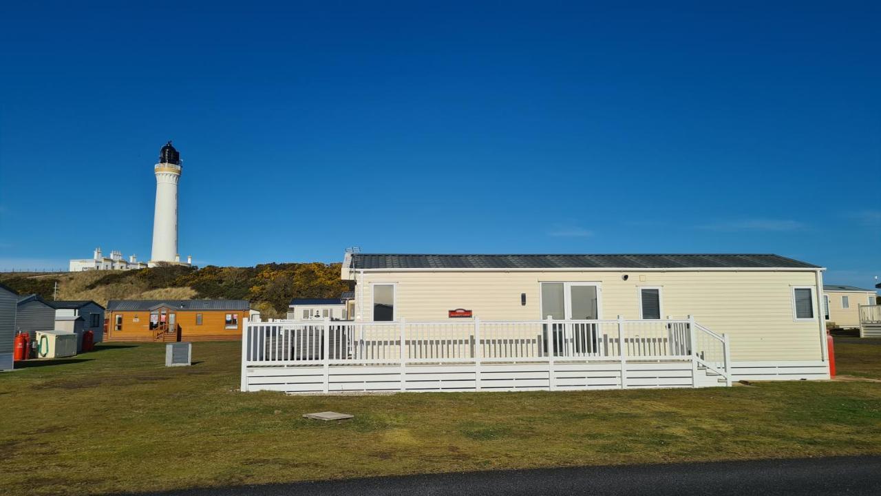 Helmsley Luxury Lodge Lossiemouth Eksteriør bilde